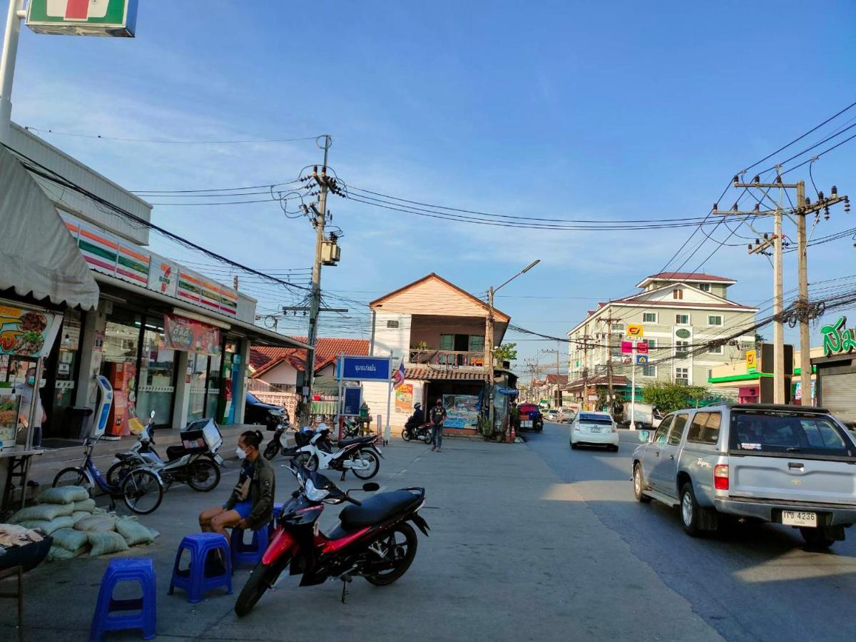 Tisaraporn Resident Motel Ban Khlong Song Exterior photo